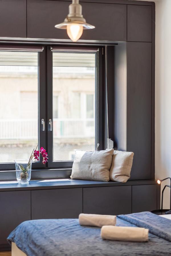 Bright Studio With Parliament View, Free Parking Budapest Eksteriør bilde
